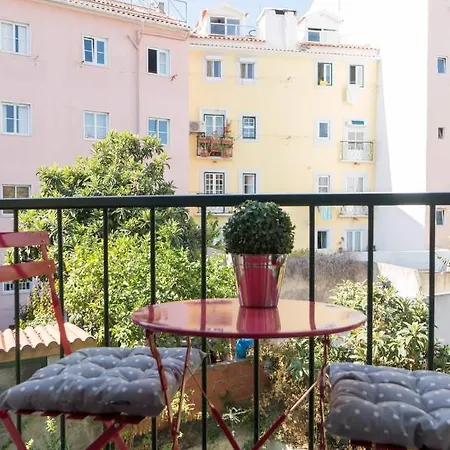 Апартаменты Charming In Center- Checkinhome